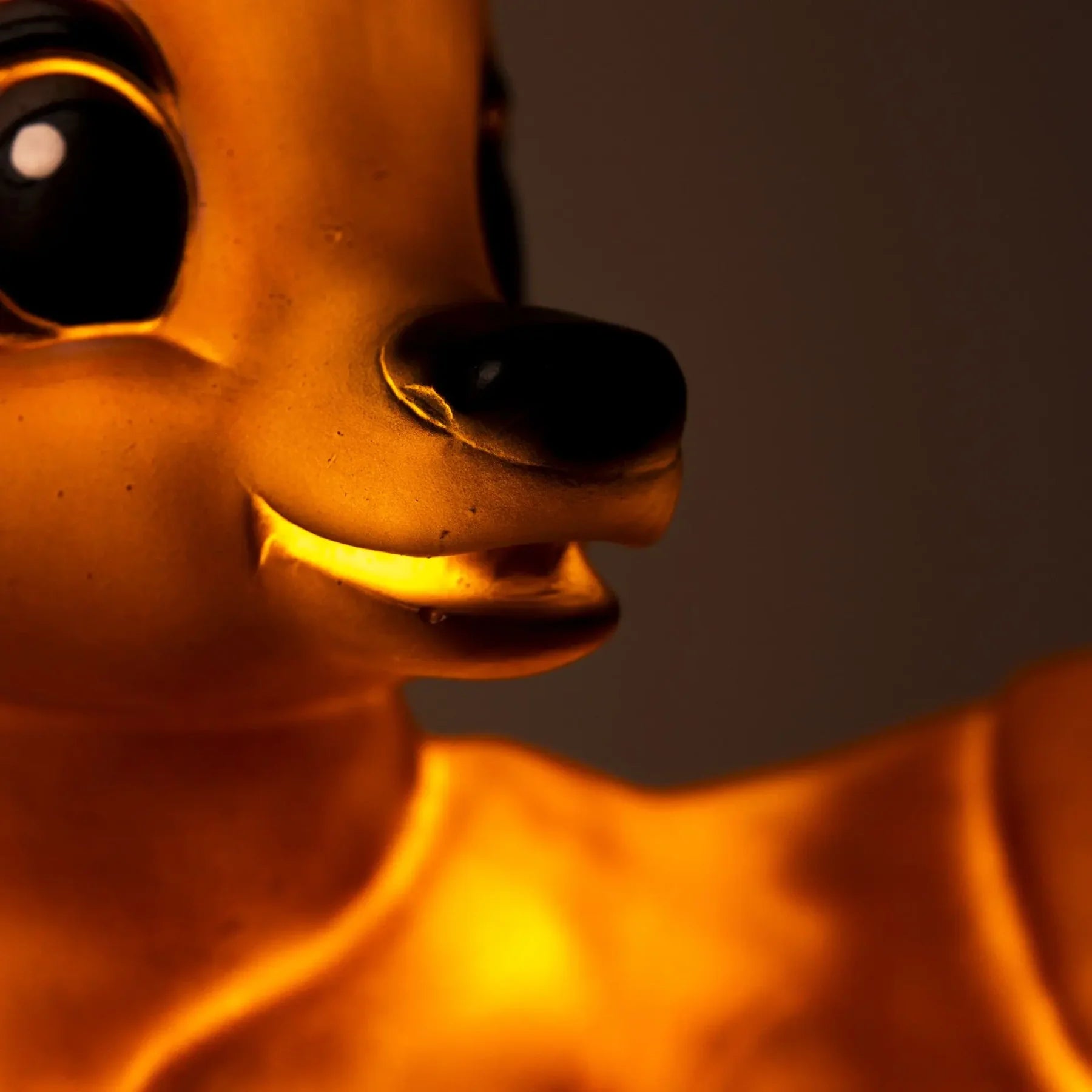 Egmont toys - lying fawn lamp