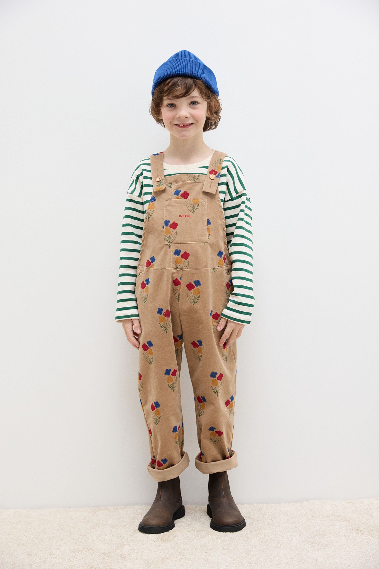 Weekend house kids - flowers allover corduroy dungaree - beige