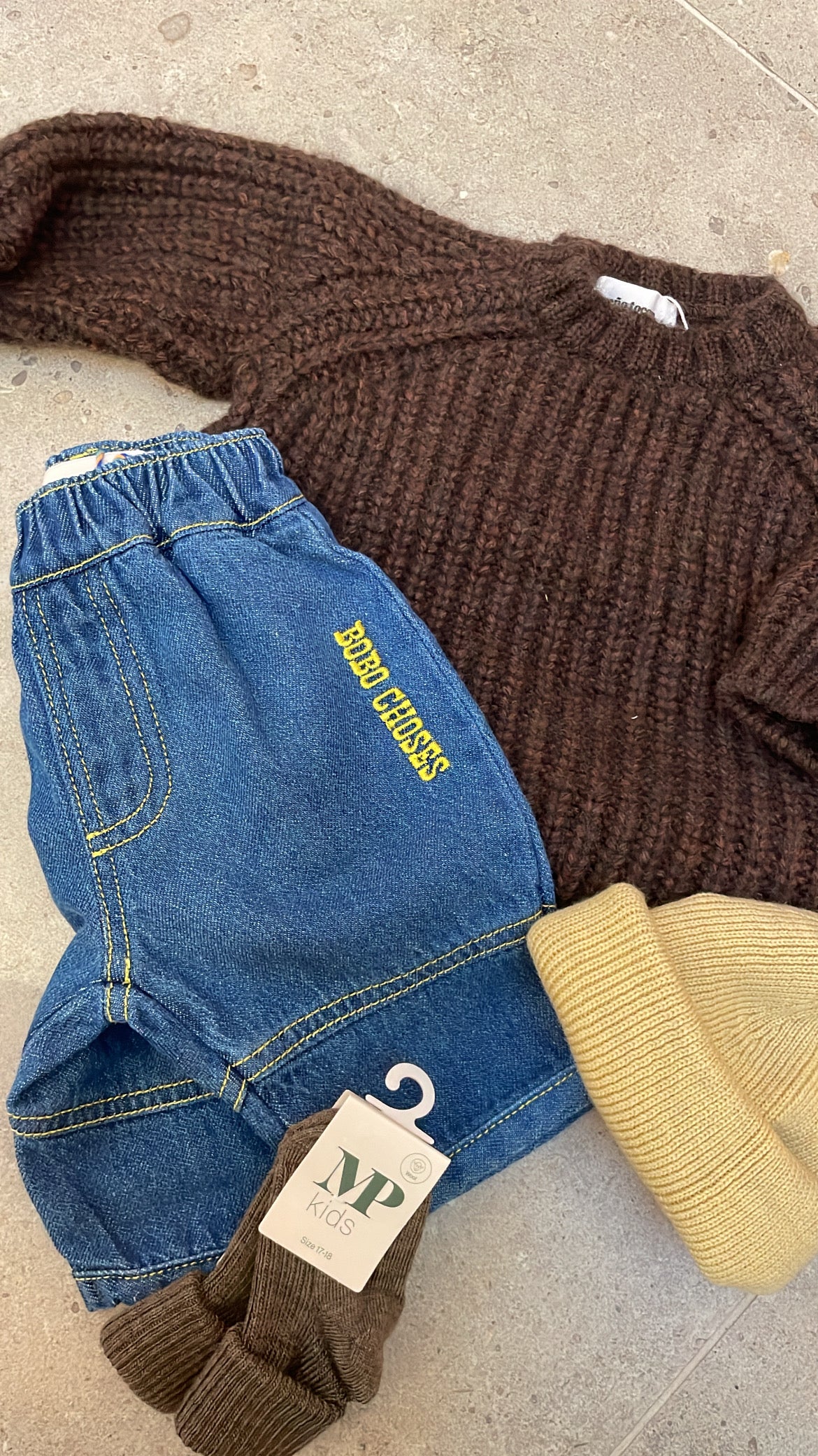 Pequeno tocon - wool sweater - brown