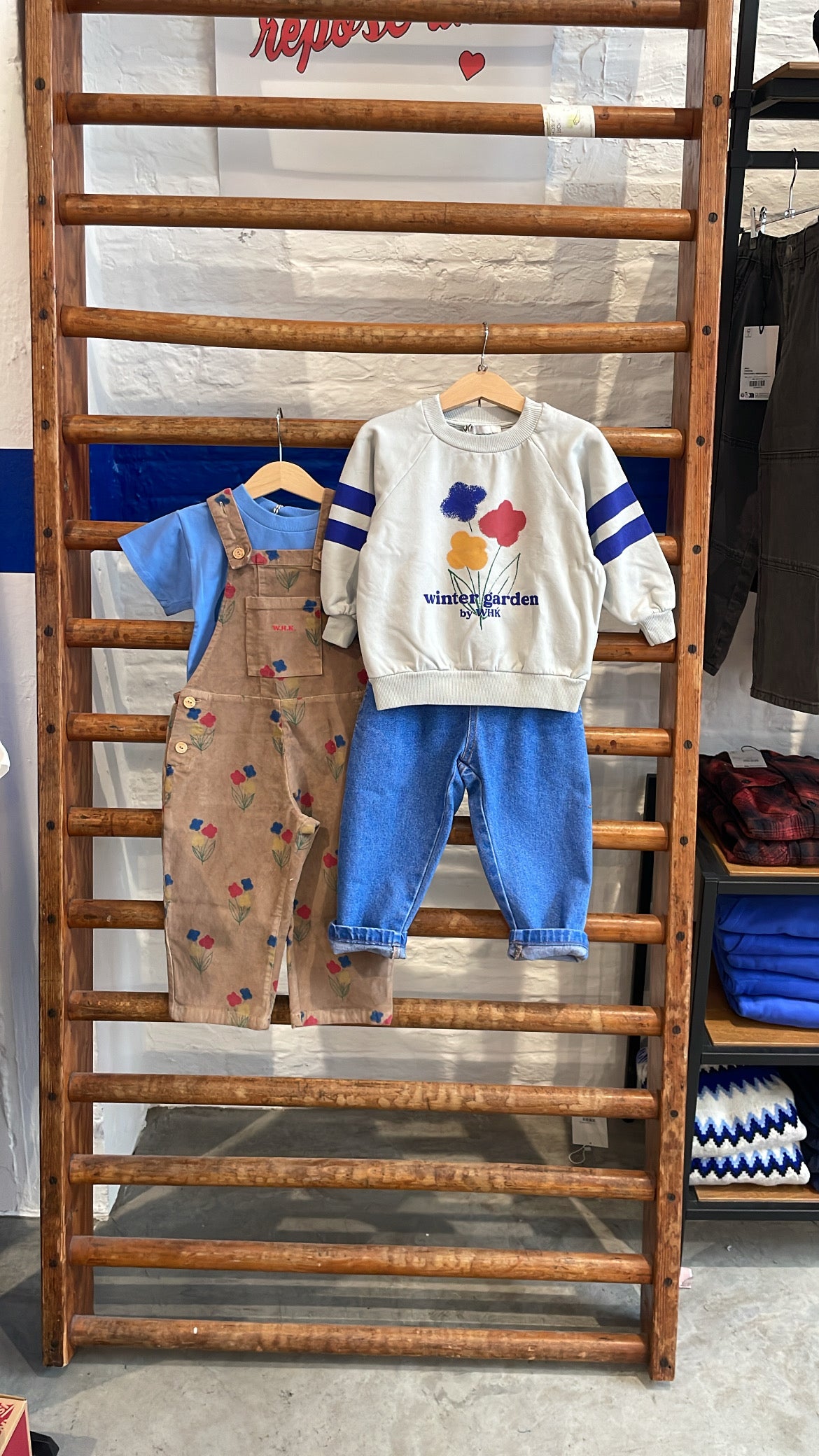 Weekend house kids - flowers allover corduroy dungaree - beige