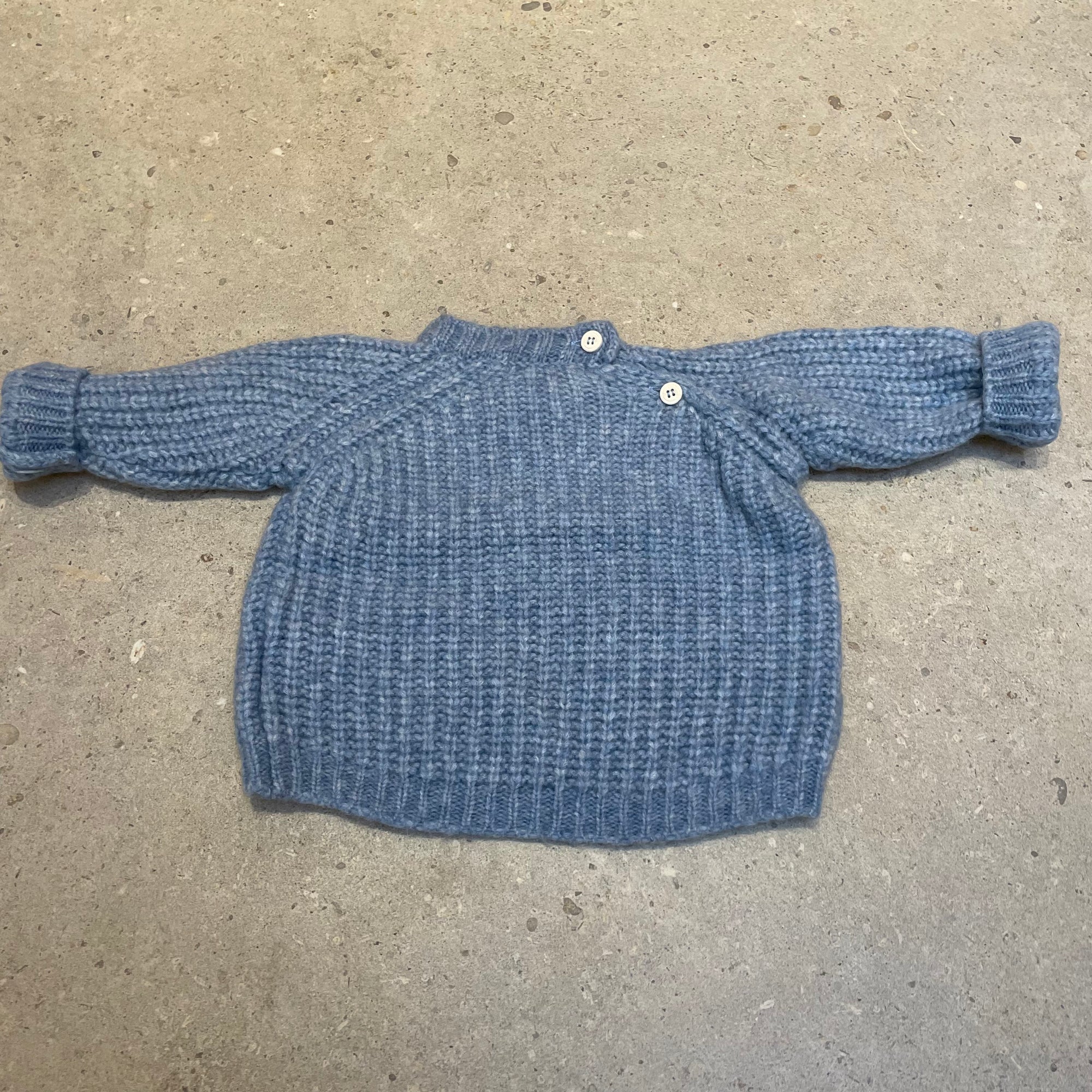 Pequeno tocon - wool sweater - light blue