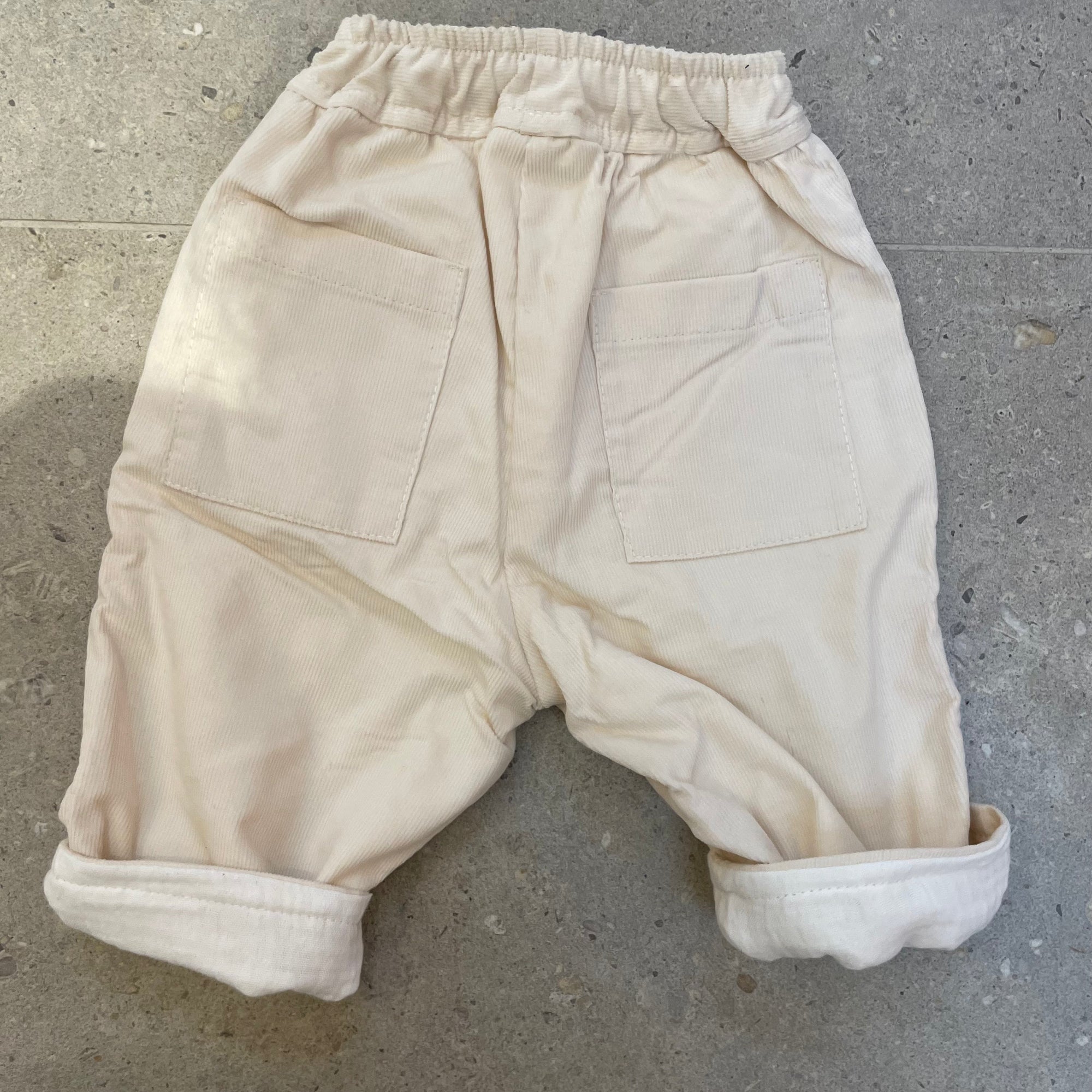 Pequeno tocon - 6063 - micro corduroy trousers - ecru