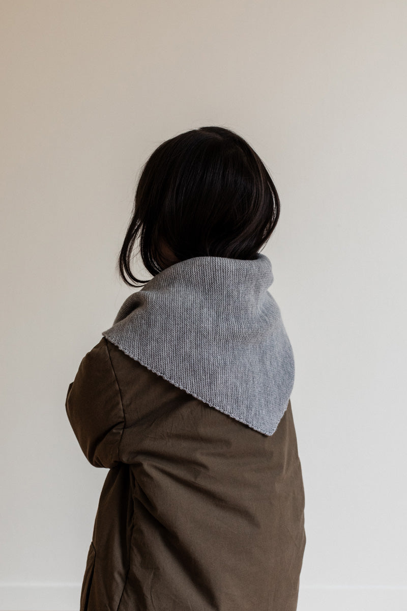 HVID - triangle scarf - josephina - grey melange