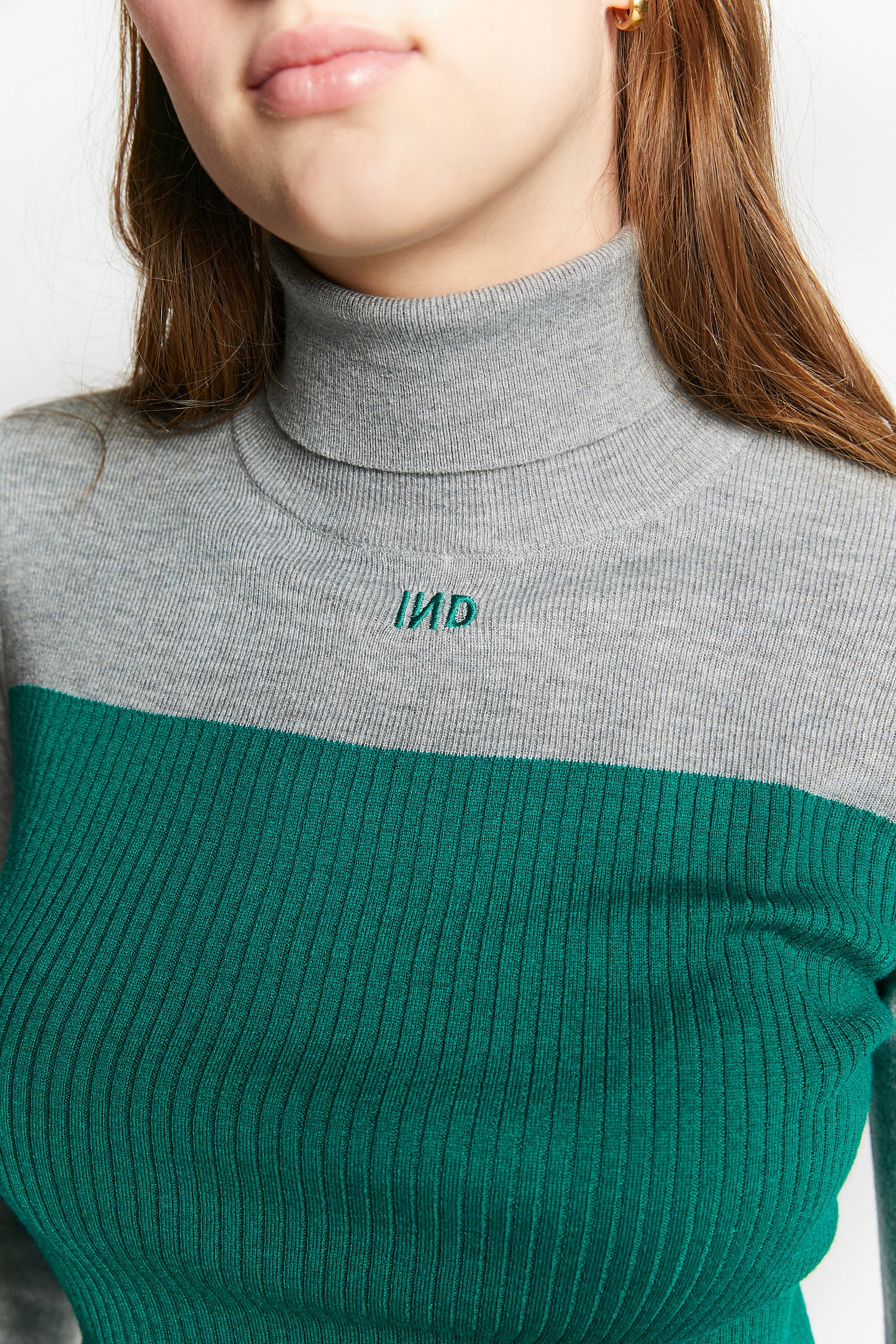 Indee - wapiti - fitted high neck pullover - grey melange