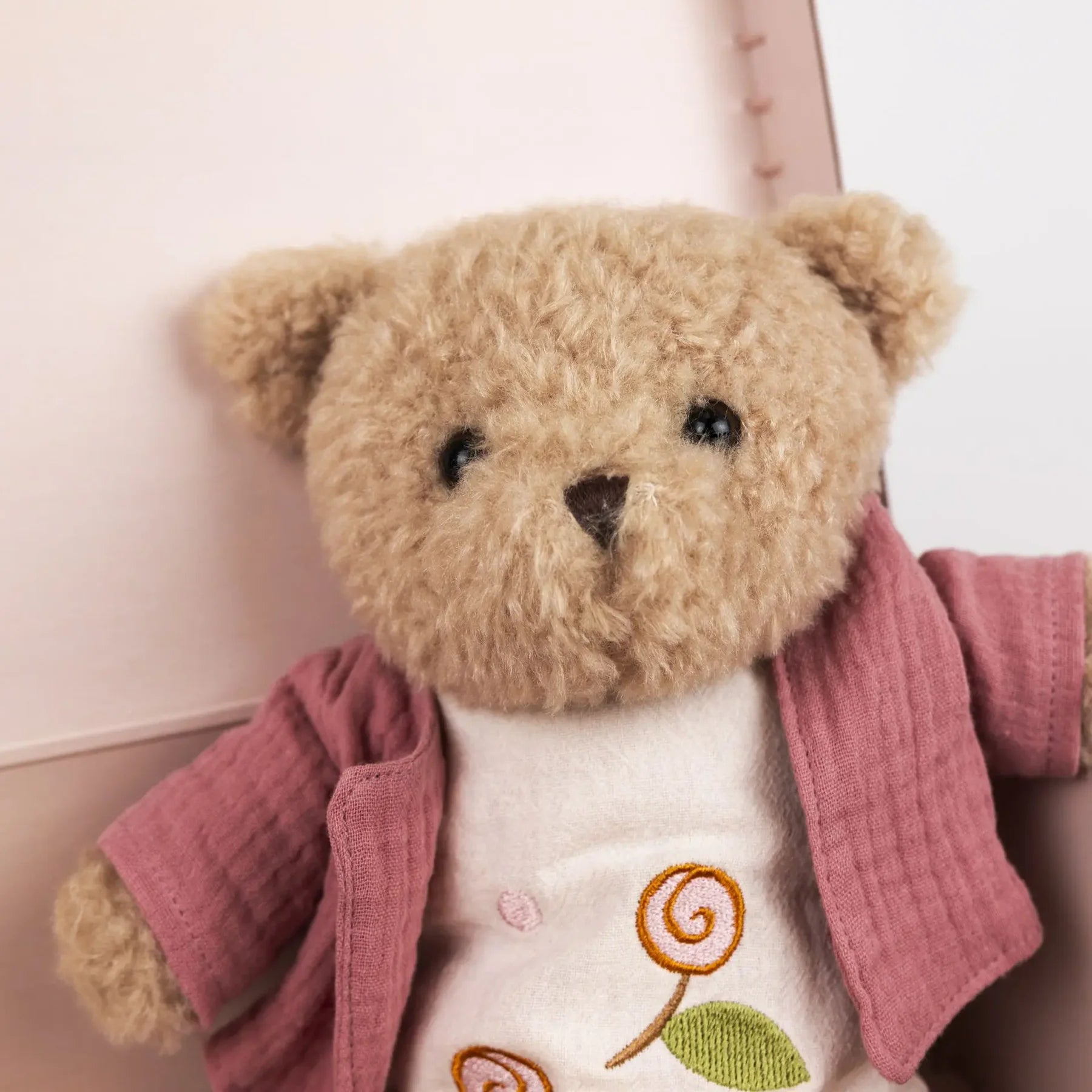 Egmont toys - Morrissette - teddy bear with clothes &amp; suitcase