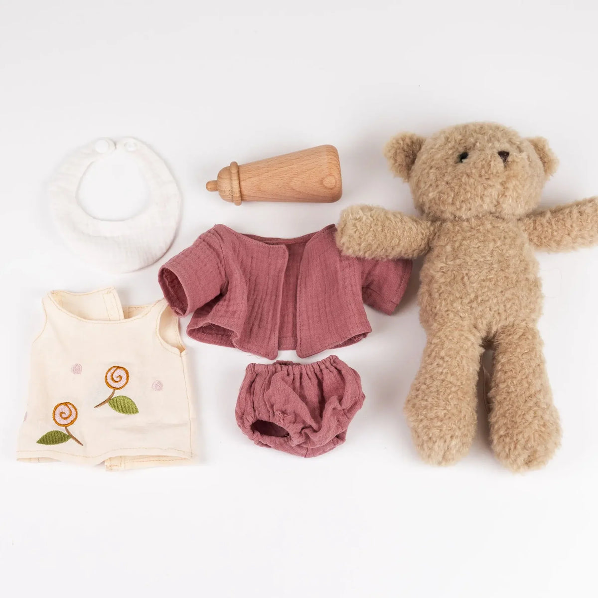 Egmont toys - Morrissette - teddy bear with clothes &amp; suitcase