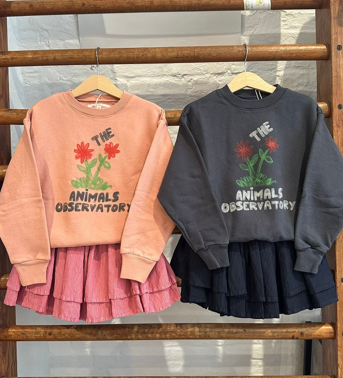 The animals observatory - bear kids sweatshirt - dusty coral