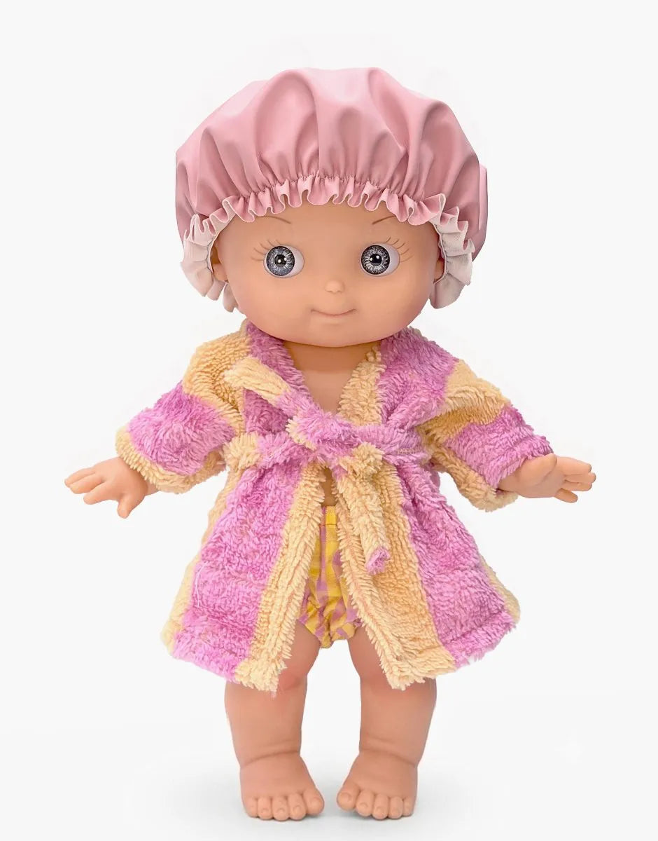 Minikane - Alice at home and her pink striped bath set