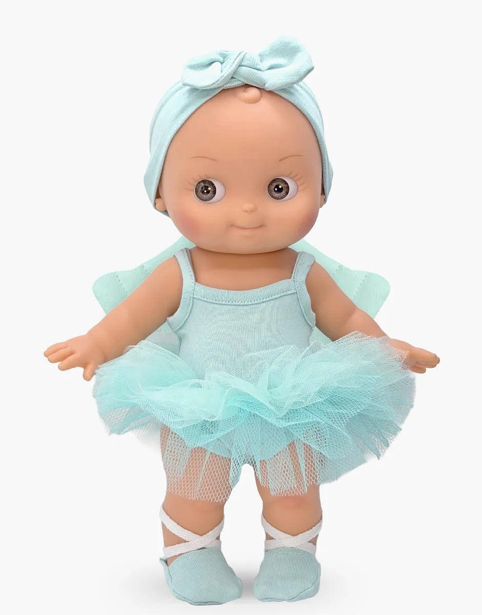Minikane - Ninon at sports and her mint blue tutu