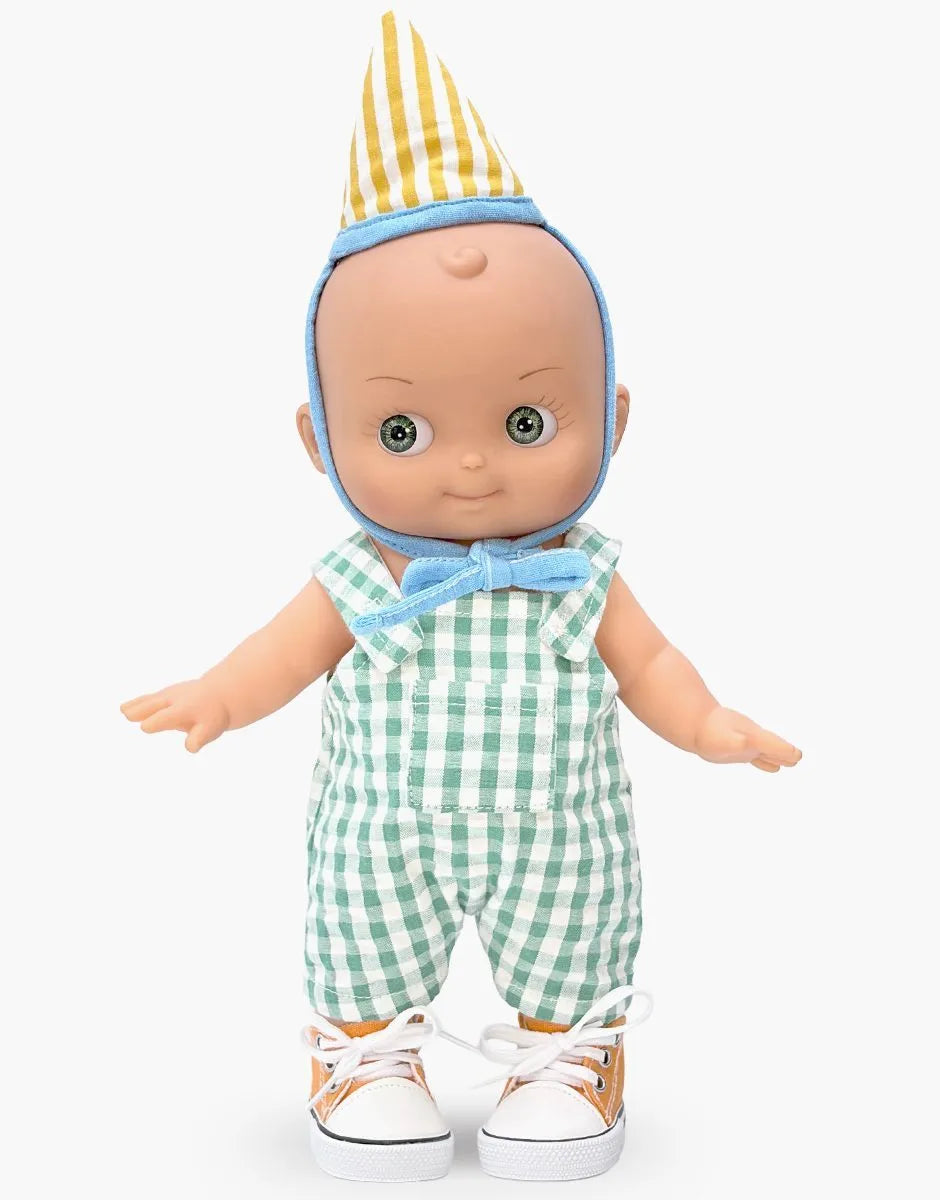 Minikane - Zebulon at school and his green gingham birthday outfit